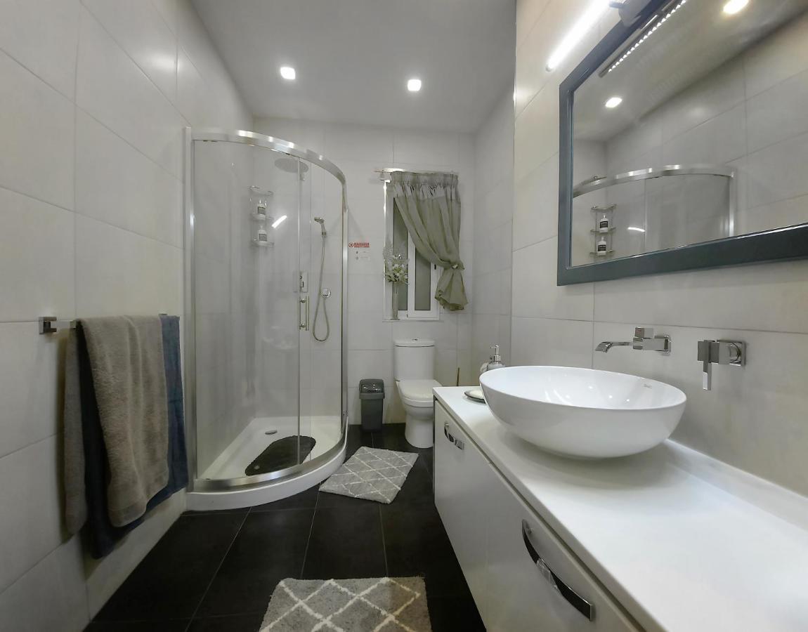 Cozy Rooms - Great Bus Connections - Free Parking Моста Екстер'єр фото